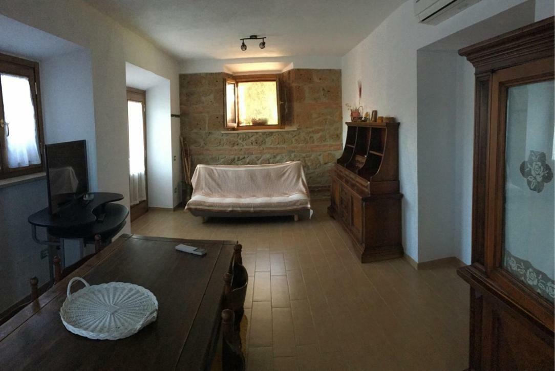 Podere Telesforo อักกวาเปนเดนเต ภายนอก รูปภาพ
